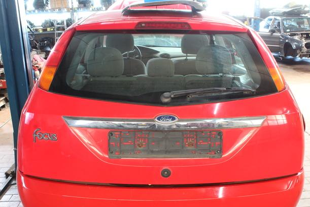 Foto: HECKKLAPPE/ HECKDECKEL eines Ford Focus GL