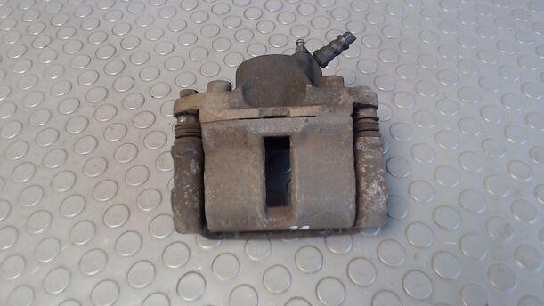 Foto: BREMSSATTEL VORN LINKS eines Dacia Sandero 1.4 MPI
