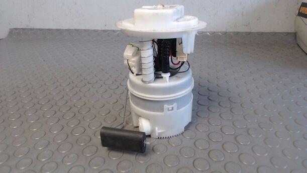 Foto: KRAFTSTOFFPUMPE eines Dacia Sandero 1.4 MPI