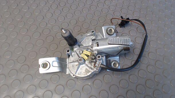 Foto: SCHEIBENWISCHERMOTOR HINTEN eines Ford Escort Turnier 16V