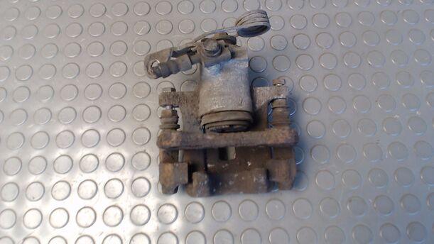 Foto: BREMSSATTEL HINTEN RECHTS eines VW Passat 1.6 CS