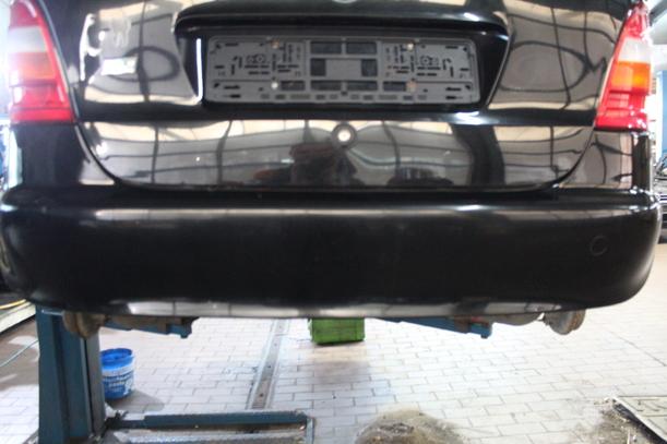 Foto: STOSSFÄNGER/ STOßSTANGE HINTEN eines Mercedes-Benz A 140 L