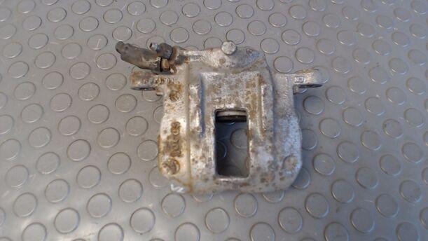 Foto: BREMSSATTEL VORN LINKS eines Mercedes-Benz A 140 L 7DC 2H2