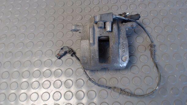 Foto: BREMSSATTEL VORN RECHTS eines Mercedes-Benz A 140 L 7DC 2H2