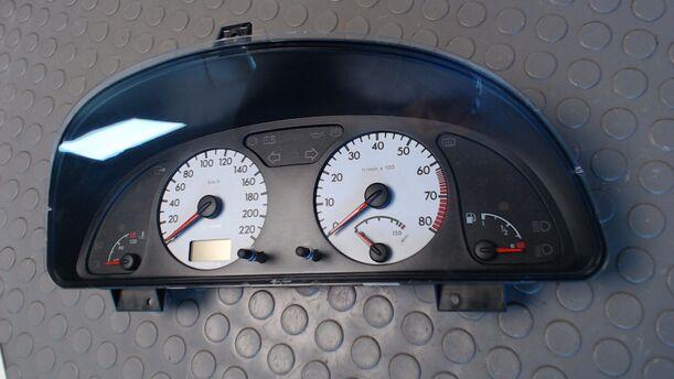 Foto: TACHOEINHEIT eines Citroen Xsara Coupe 1.4