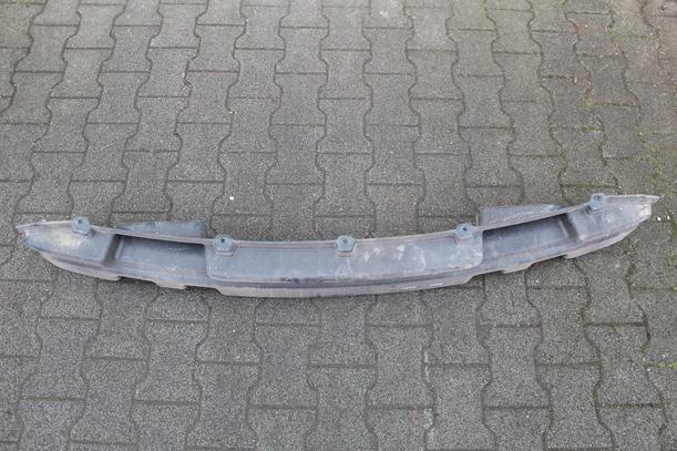 Foto: VERSTÄRKUNG HINTEN eines Opel Sintra 2.2 16V