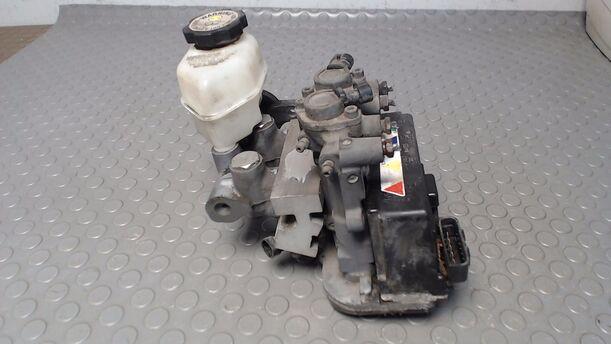 Foto: HAUPTBREMSAGGREGAT ABS eines Opel Sintra 2.2 16V LX