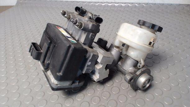 Foto: HAUPTBREMSAGGREGAT ABS eines Opel Sintra 2.2 16V LX