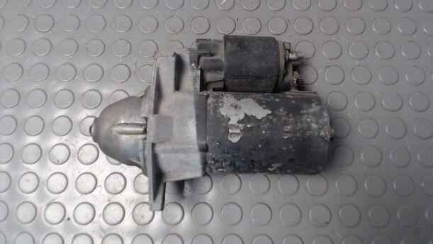 Foto: ANLASSER / STARTER BOSCH eines Opel Sintra 2.2 16V LX