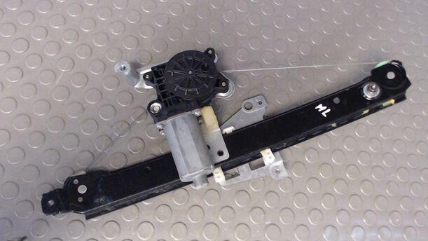 Foto: FENSTERHEBER ELEKTRISCH HINTEN LINKS eines Volvo V70 2.4 D