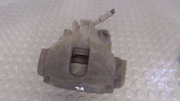 Foto: BREMSSATTEL VORN LINKS eines Volvo V70 2.4 D