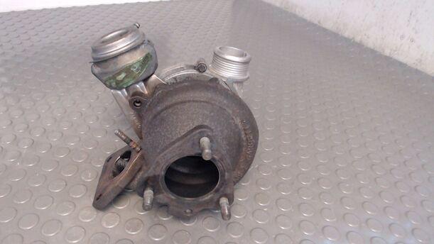 Foto: TURBOLADER eines Volvo V70 2.4 D LX