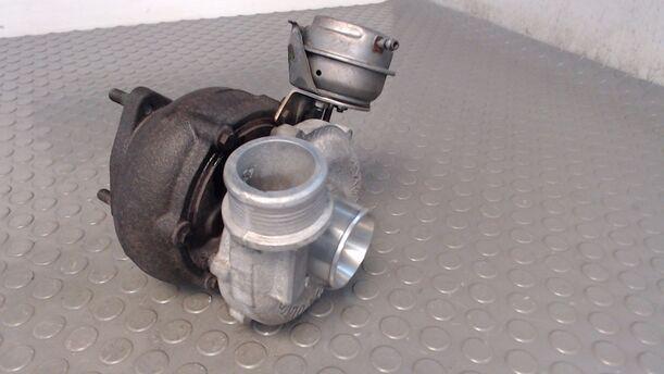 Foto: TURBOLADER eines Volvo V70 2.4 D LX