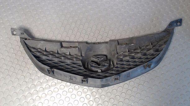 Foto: KÜHLERGRILL eines Mazda 6 Sport 2.0