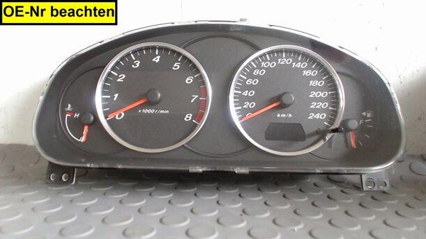 Foto: TACHOEINHEIT eines Mazda 6 Sport 2.0