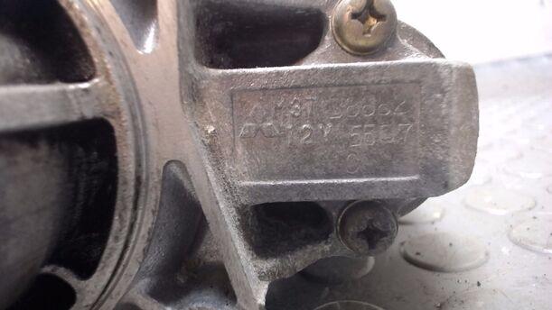 Foto: ANLASSER / STARTER eines Mazda 323 F 1.5