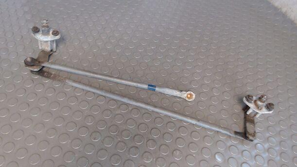 Foto: SCHEIBENWISCHERGESTÄNGE VORN eines Mazda MX-3 V6 24V CL
