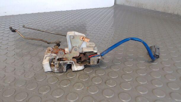 Foto: TÜRSCHLOSS LINKS eines Mazda MX-3 V6 24V