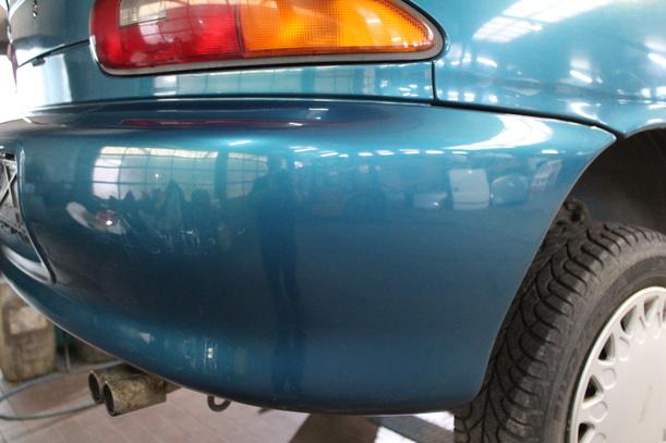 Foto: STOßSTANGE HINTEN eines Mazda MX-3 V6 24V CL
