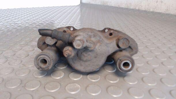 Foto: BREMSSATTEL VORN LINKS eines Mazda MX-3 V6 24V CL