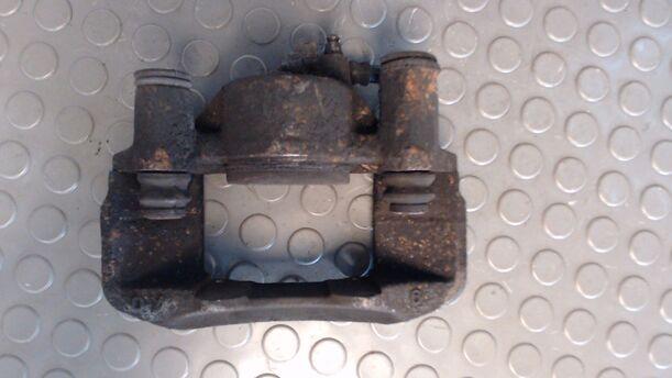 Foto: BREMSSATTEL VORN RECHTS eines Mazda MX-3 V6 24V CL