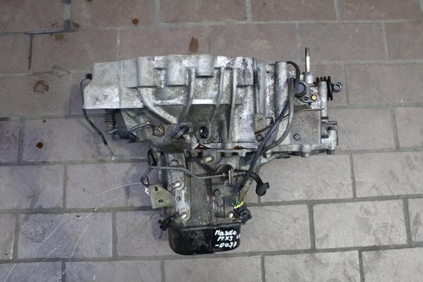Foto: SCHALTGETRIEBE 5-GANG eines Mazda MX-3 V6 24V CL