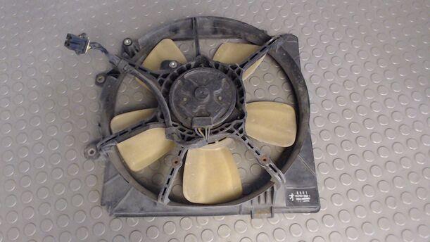 Foto: ELEKTROLÜFTER eines Mazda MX-3 V6 24V CL