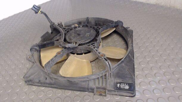 Foto: ELEKTROLÜFTER eines Mazda MX-3 V6 24V CL