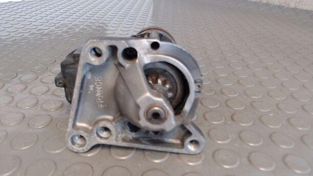 Foto: ANLASSER / STARTER (ZUBEHÖR) eines Volvo 460 2.0i