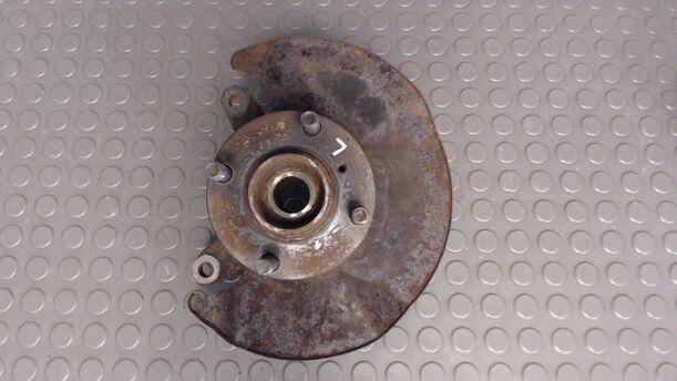 Foto: ACHSSCHENKEL VORN LINKS eines Suzuki Baleno 1.8