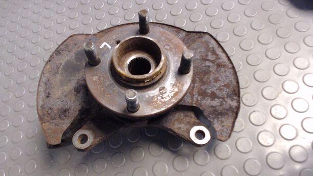 Foto: ACHSSCHENKEL VORN LINKS eines Suzuki Baleno 1.8
