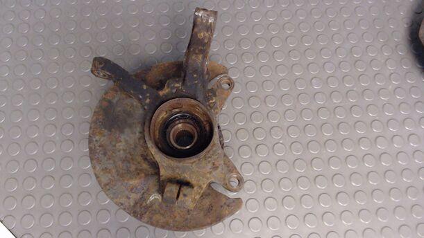 Foto: ACHSSCHENKEL VORN LINKS eines Suzuki Baleno 1.8