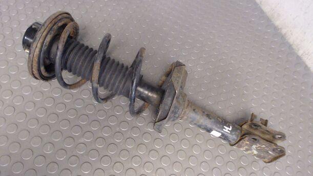 Foto: FEDERBEIN HINTEN LINKS eines Suzuki Baleno 1.8