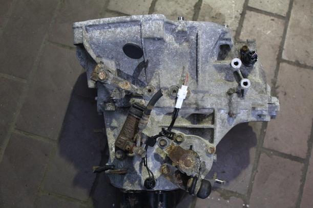 Foto: SCHALTGETRIEBE 5-GANG eines Suzuki Baleno 1.8