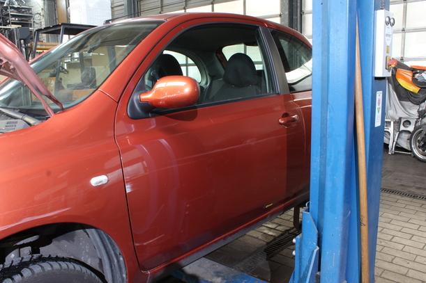 Foto: TÜR LINKS (2/3-Türer) eines Nissan Micra 1.2