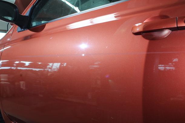 Foto: TÜR LINKS (2/3-Türer) eines Nissan Micra 1.2