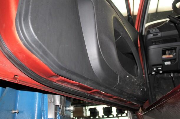 Foto: TÜR LINKS (2/3-Türer) eines Nissan Micra 1.2