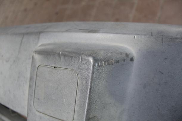 Foto: STOSSFÄNGER/STOßSTANGE VORN eines Ford Transit Connect (Kurz) Exclusive