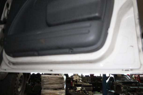 Foto: TÜR VORN RECHTS eines Ford Transit Connect (Kurz) Exclusive