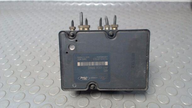 Foto: HAUPTBREMSAGGREGAT ABS eines Ford Transit Connect (Kurz) Exclusive