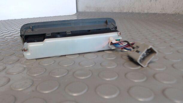 Foto: FENSTERHEBERSCHALTER eines Suzuki Baleno 1.8