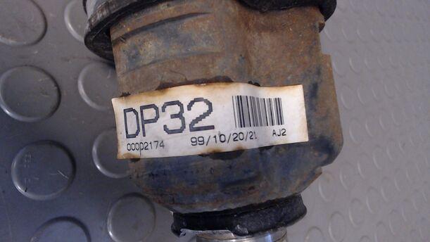 Foto: ANTRIEBSWELLE VORN LINKS eines Toyota Yaris Verso 1.3 CC
