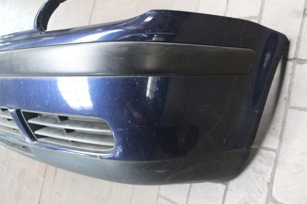 Foto: STOSSFÄNGER/STOßSTANGE VORN eines VW Golf 1.4 Exclusive