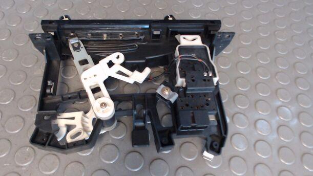 Foto: HEIZUNGSBETÄTIGUNG eines Mazda MX-3 V6 24V