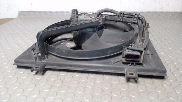 Foto: ELEKTROLÜFTER eines VW Golf 1.4 GLX
