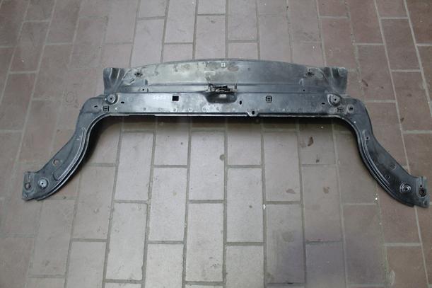 Foto: FRONTBLECH OBEN eines Citroen Berlingo 1.9 D SX