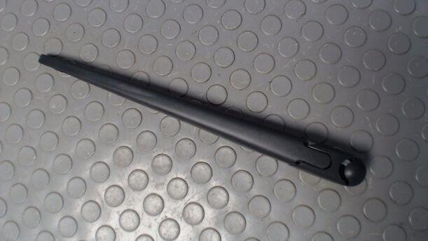 Foto: SCHEIBENWISCHERARM HINTEN eines Citroen Berlingo 1.9 D SX