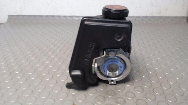 Foto: PUMPE SERVOLENKUNG eines Citroen Berlingo 1.9 D