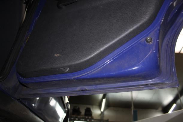 Foto: TÜR HINTEN RECHTS eines VW Polo 50 Exclusive