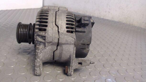 Foto: LICHTMASCHINE eines VW Polo 50 Exclusive